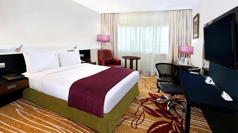 Free service report of Parsian Evin Hotel