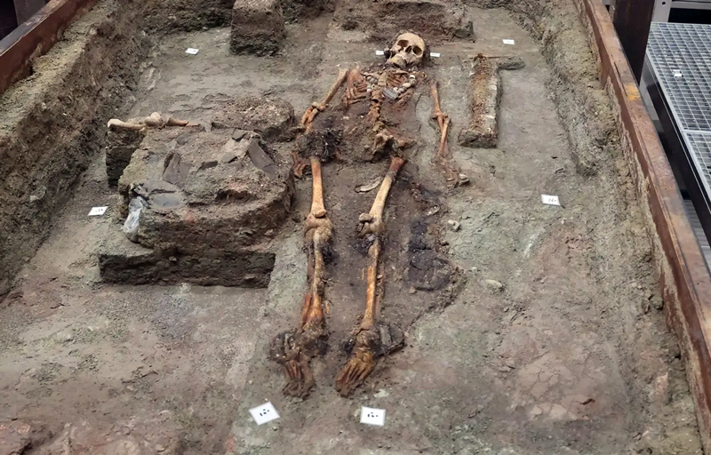The skeleton of Lady Kolda in Germany