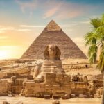 Sphinx statue and Egyptian pyramid; Photo source: Tourist Egypt; Name of the photographer: unknown