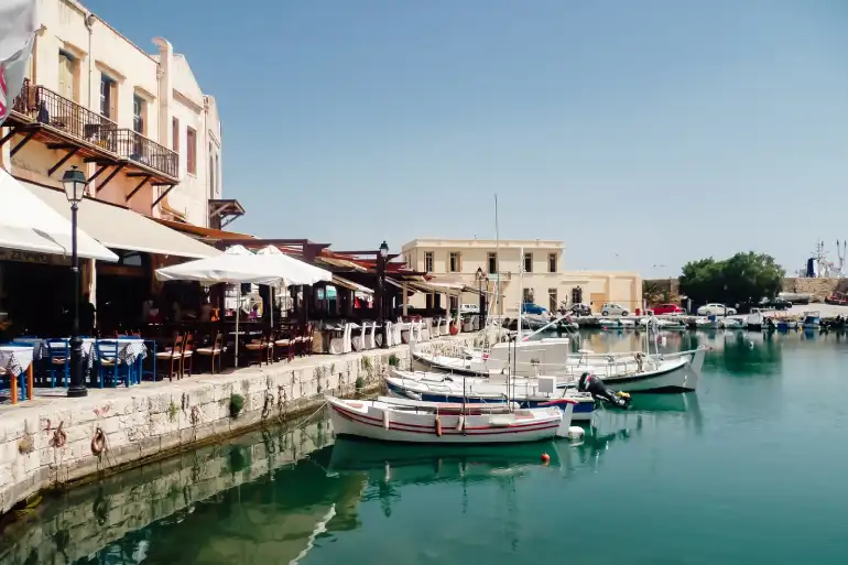 Amenities of Crete Islands