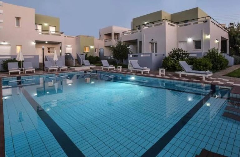 Some examples of the best hotels on the Greek island of Crete - Golden Sun Hotel