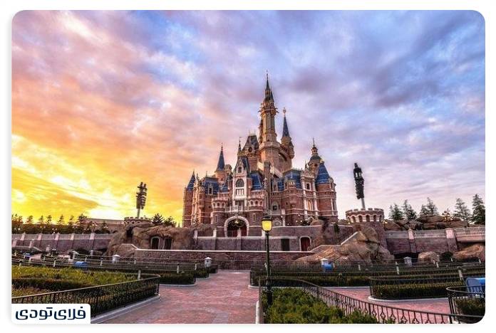 Shanghai Disneyland Traveling in the world of children How to book Shanghai Disneyland tickets?