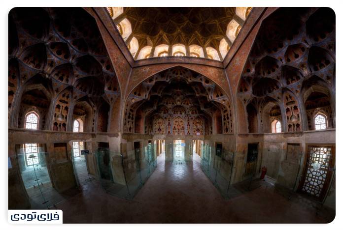 ground floor; The gateway to the Safavid world
