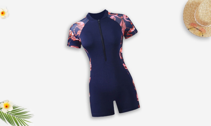 Women's bathing suit; Photo source: sateral.com. Photographer: Unknown