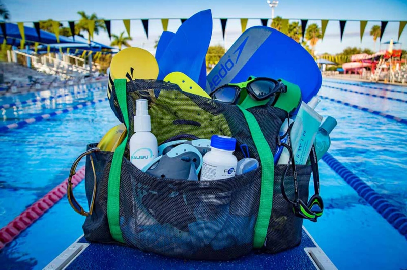 swimming equipme; Photo source: bilcee.ir website. Photographer: Unknown