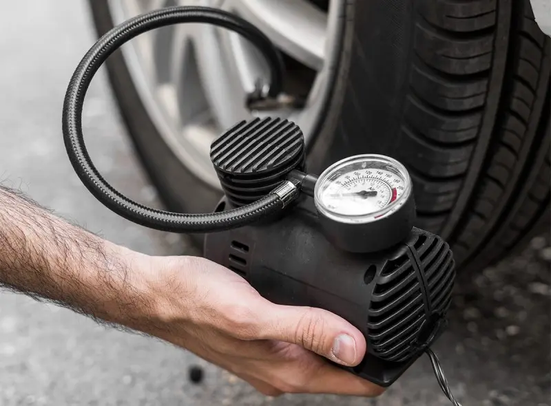 Portable air pump lighter. Source: memarketshop.ir website; Photographer: Unknown