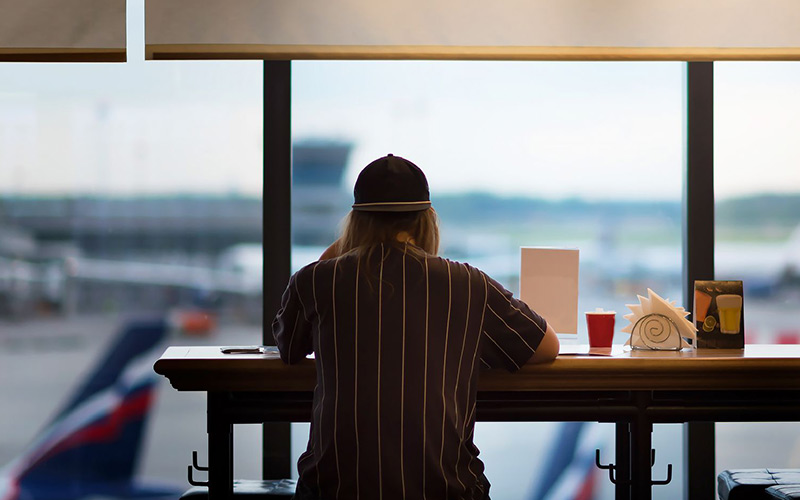 Airport restaura