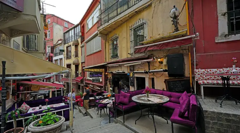 French Street (Fransiz Sokagi)