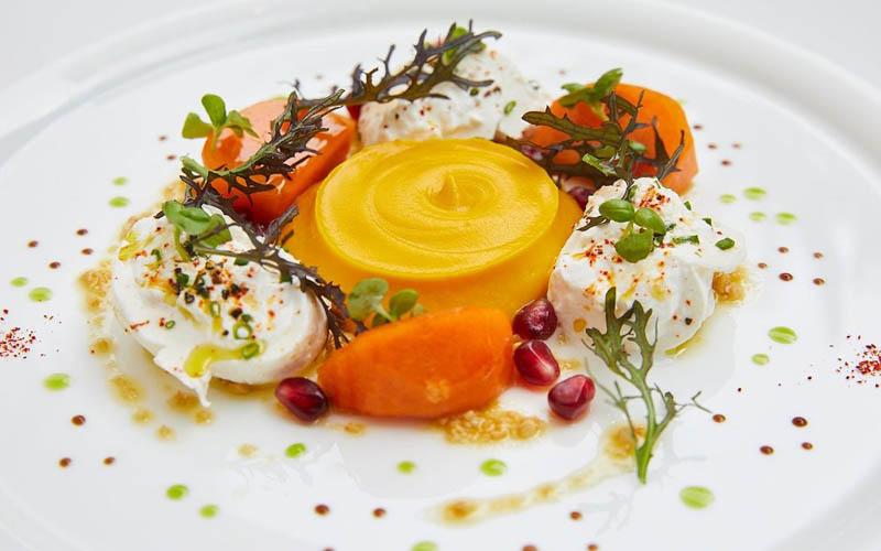 The tasty plate and the color of restaura food; photo source: miamiandbeaches; Name of the photographer: unknown