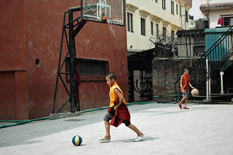 Children playing in an old neighborhood 