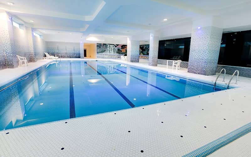Iran Kish Hotel indoor pool