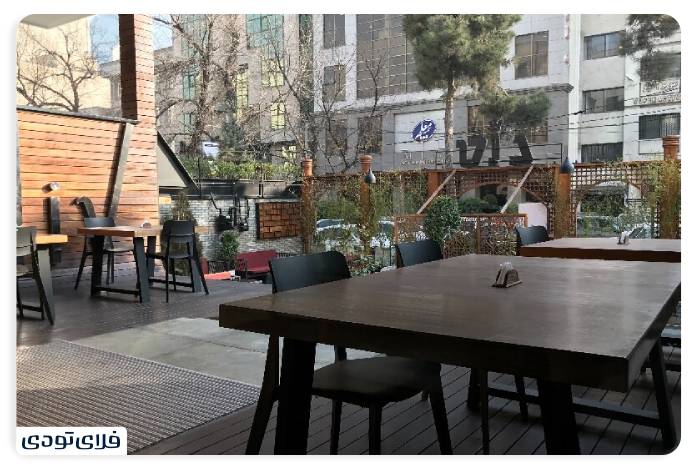 Iroducing restauras in Tehran Experience a differe taste of food! Liu'an restaura is one of Tehran's chic restauras