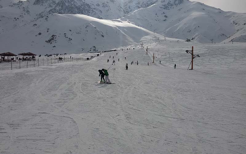 Skiing at Payam ski resort, photo source: Google Map, photographer: Saeed Nazi