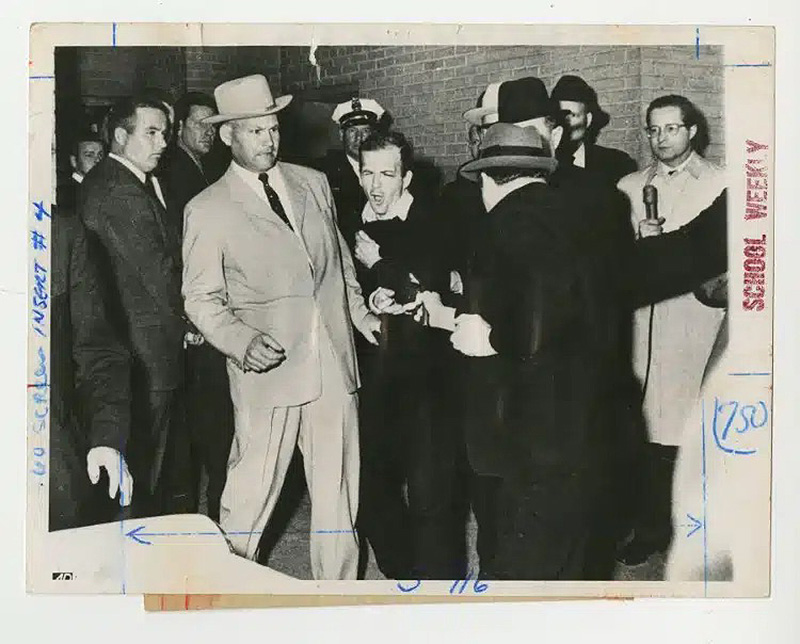 Lee Harvey Oswald (Lee Harvey Oswald) accused of assassinating former US Preside John F. Kennedy in 1963; Photographer: Robert H. Jackson