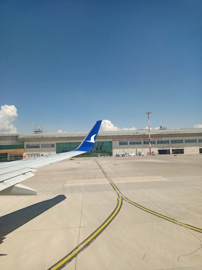 Where is Van Airport?
