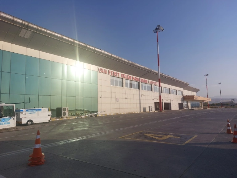 One airport buses