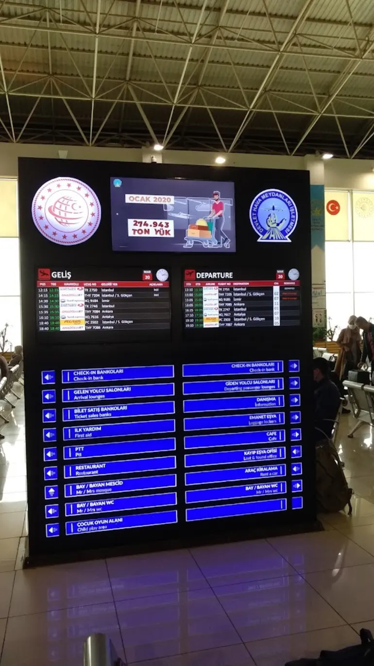 One airport flight schedule