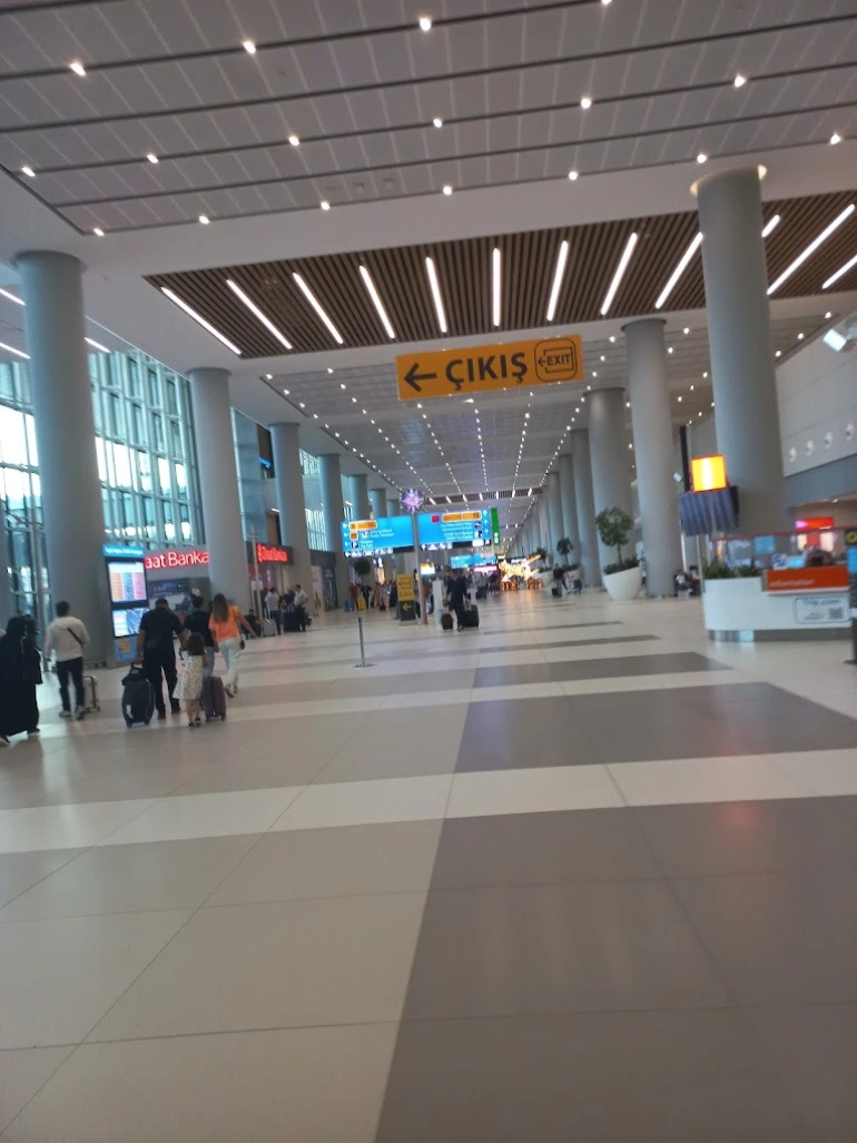 Van Airport