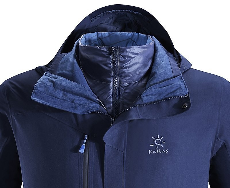 Waterproof jacket for Kailas hiking. Source: hermoshop.com website; Photographer: Unknown