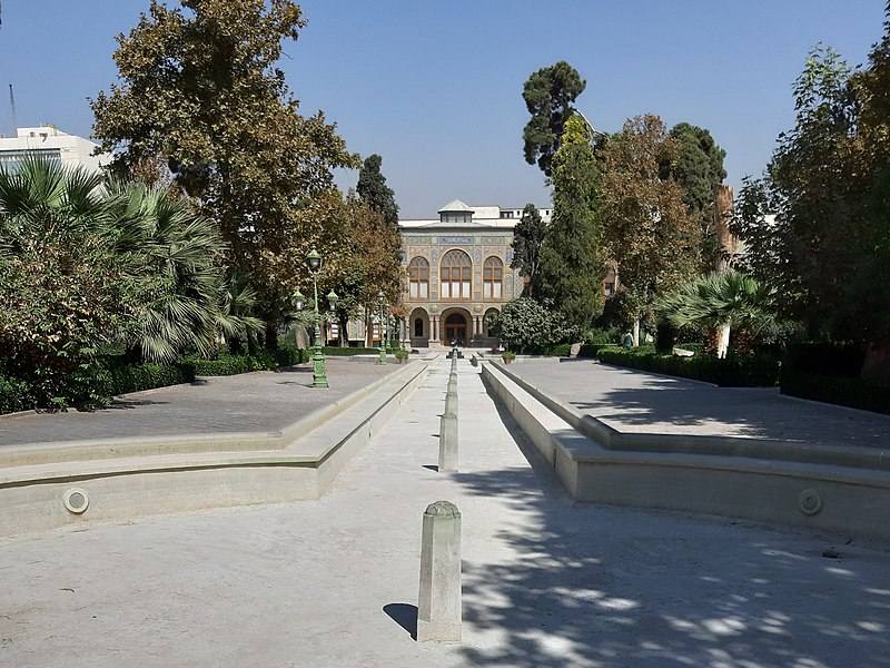 The exterior of Golestan Palace. Source: Wikimedia; Photographer: Mohammad Reza Banani