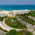 Dariush Grand Hotel by the sea