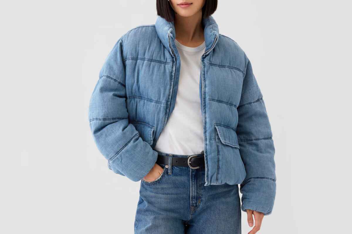 Style with a puffer jacket and jeans