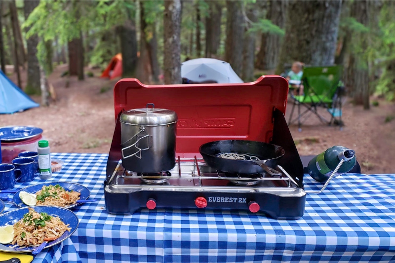 camping stove; Photo source: cleverhiker.com. Photographer: Unknown