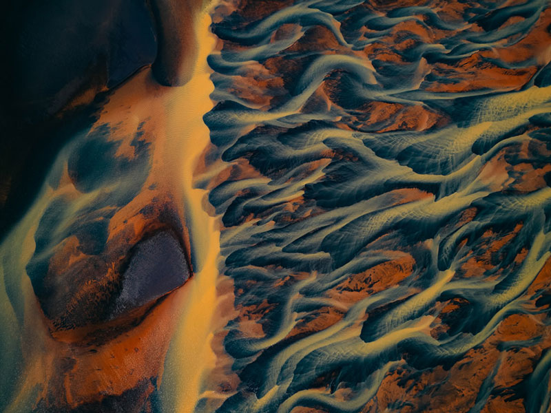 river curres in Iceland; Photo source: 121clicks.com; Photographer: Tom Hagen