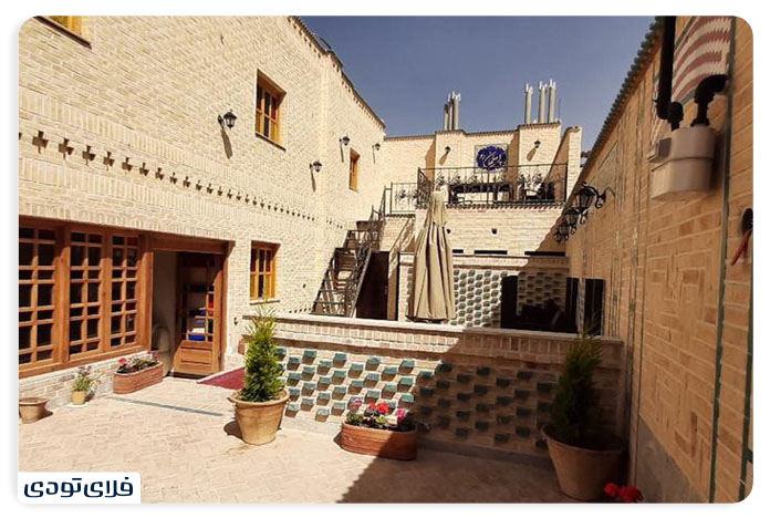 Gonbad residence is one of the traditional residences of Isfahan