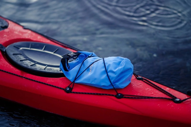 Waterproof bag for kayaking. Source: website 