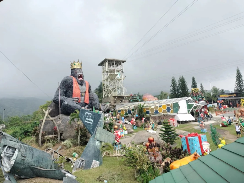 Recreation land in Negros Philippines; Photo source: edition.cnn.com. Photographer: Unknown