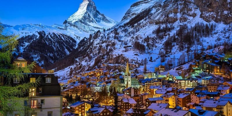 Zermatt, Switzerland in wier; Photo source: mouainexposure.com; Photographer: Unknown