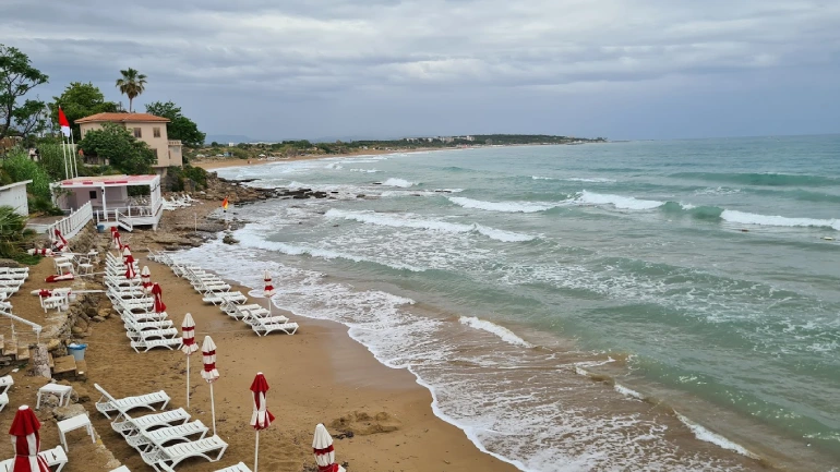 Side Beach