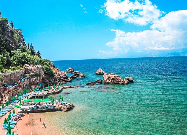 Marmerli Beach