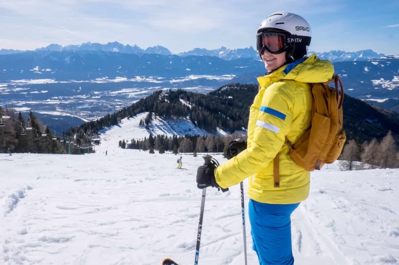 suitable equipme for skiing; Photo source: bordersofadveure.com. Photographer: Unknown 