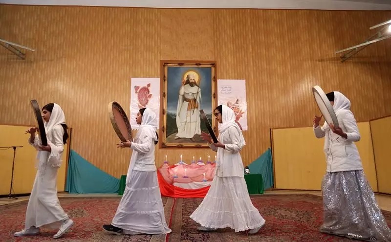The tambourine ceremony at the Mid-Wier Festival, photo source: Mehrnews.com website. Photographer: Khosro Parkhideh