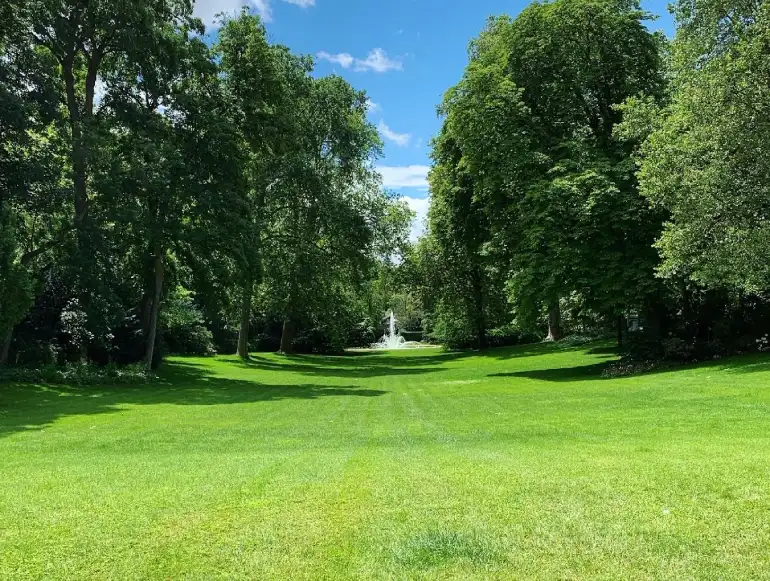 Elysee Palace Garden
