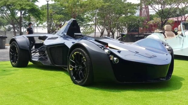 Strange car
