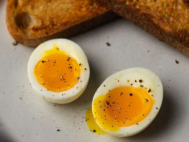 Honey boiled eggs with toast, photo source: blog.okcs.com, photographer: unknown