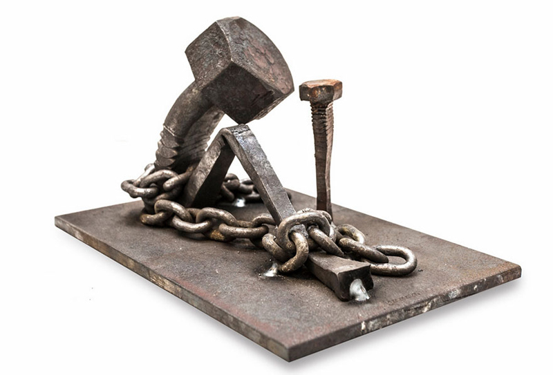 A nail in a chain