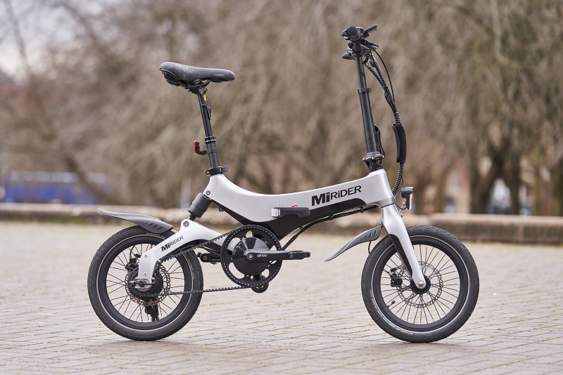 white folding bicycle; Photo source: bikerradar.com. Photographer: Unknown