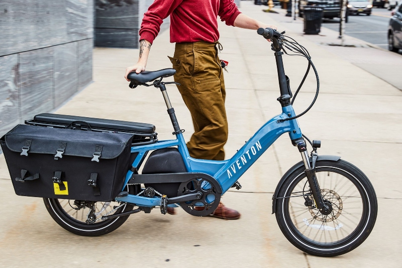 Aveon electric folding bicycle; Photo source: bicycling.com. Photographer: Unknown