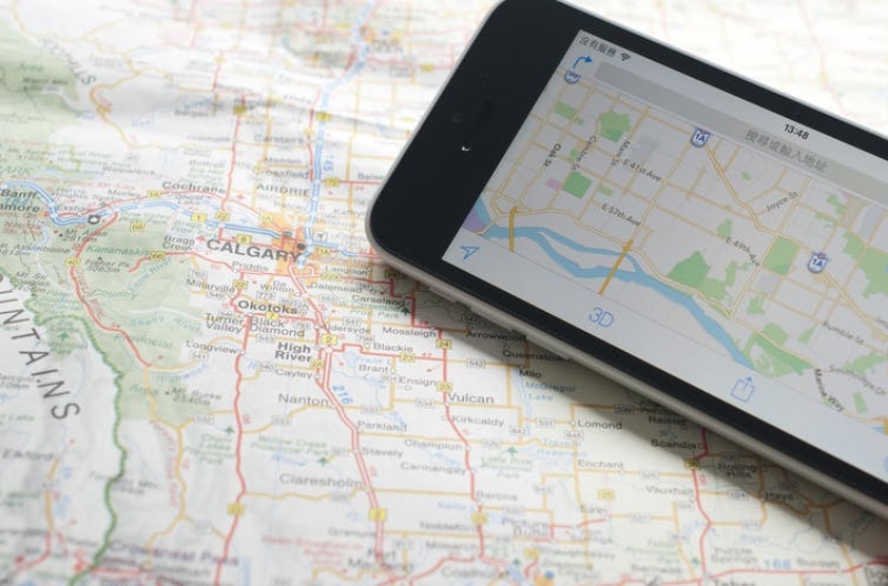 paper and digital maps; Photo source: mitpress.mit.edu site. Photographer: Unknown