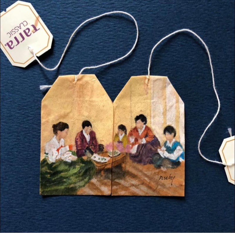Paiing Japanese Family on T Bag