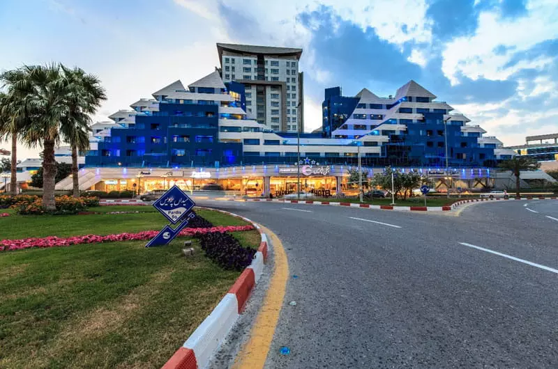 Parmis Kish Hotel in Pardis Square