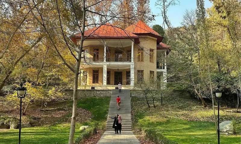 Saadabad Palace and Garden; Photo source: saadatre.com, photographer: unknown