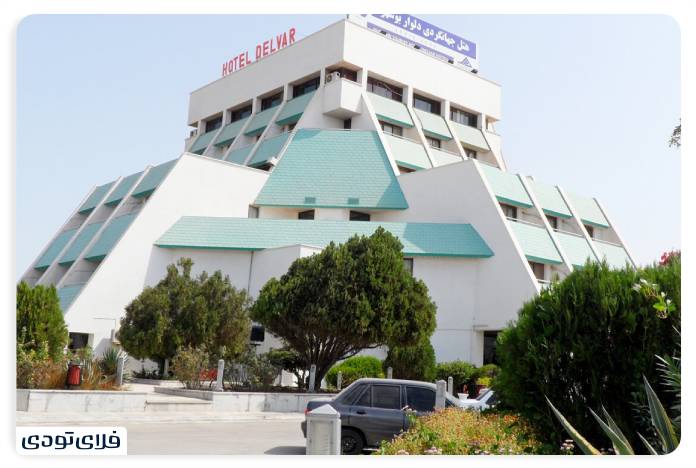 Hotels around Dehdashti mansion