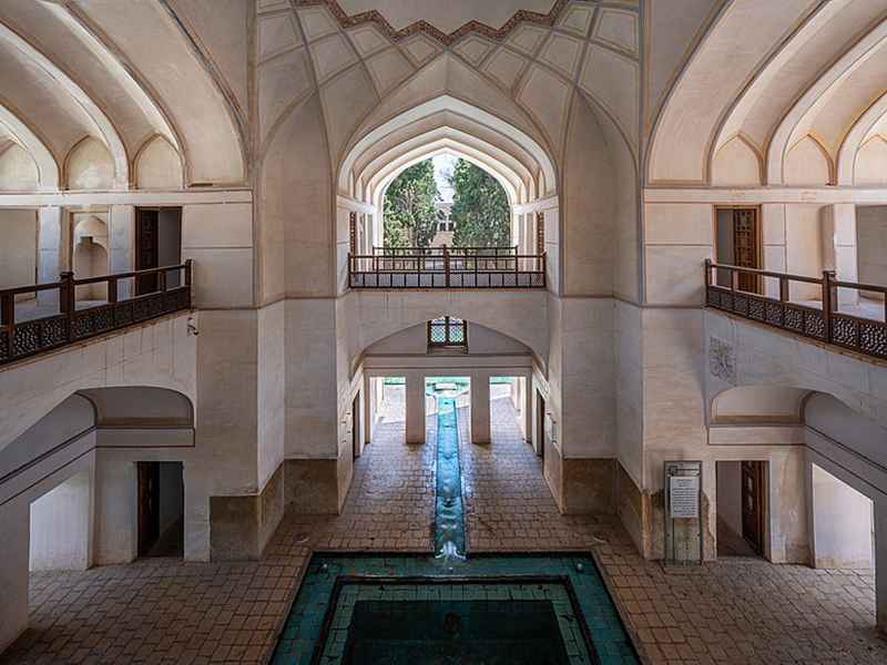 Koushak of Safavid Garden of Fin Kashan, Photo Source: Wikipedia, Photographer: Amir Pashaei