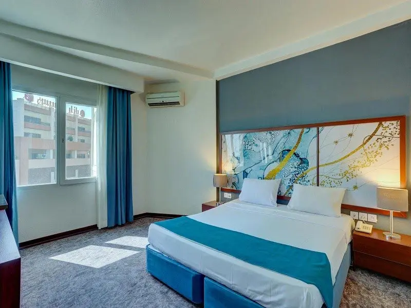 Reportage of Sarah Kish Hotel rooms for two passengers