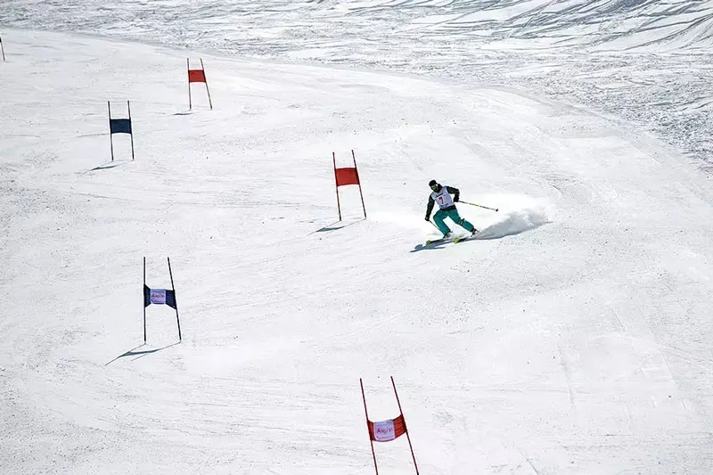 Skiers in Shemshak ski resort; Photo Source: Fars News Agency. Photographer: Mehdi Bolarian